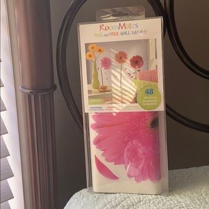 Peel and Stick Wall Flower Decals